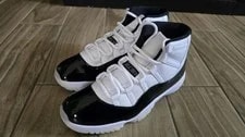 Jordan — Jordan 11 Gratitude — Sneaker — resale