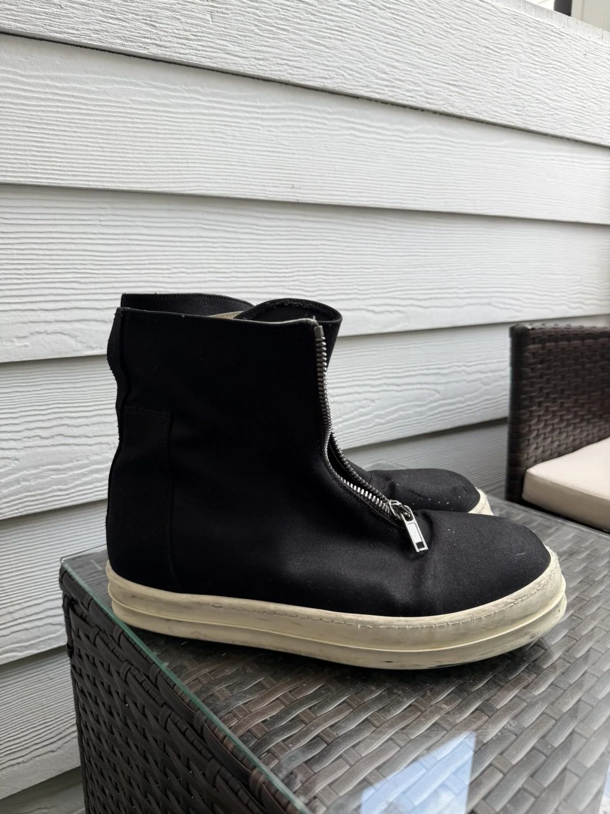 Rick Owens — Rick Owens Front Zip High-Top /Boots — Sneaker — resale