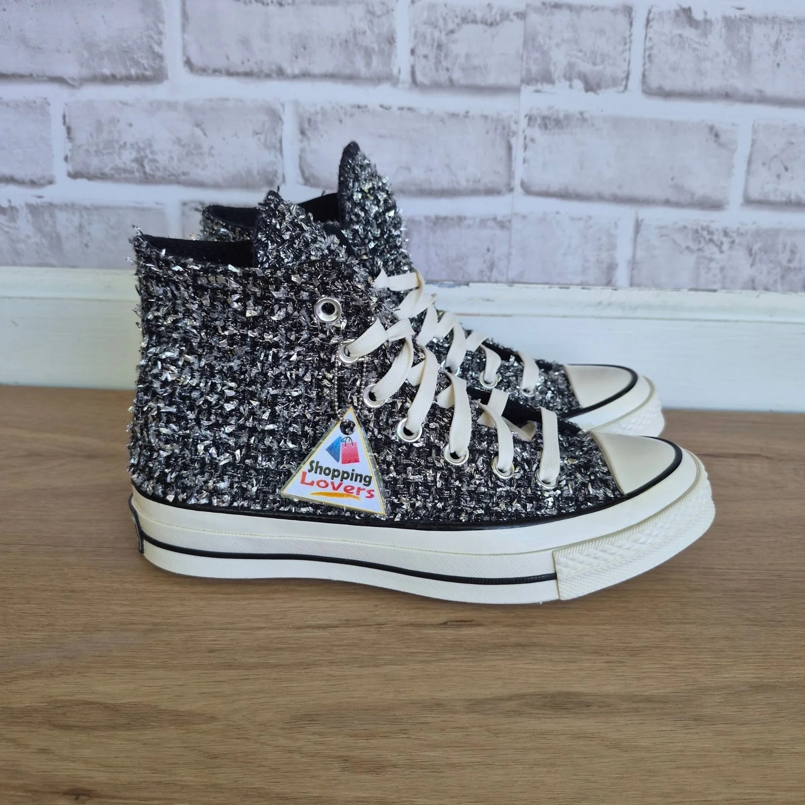 Converse — ⭐Converse Chuck 70 Hi Metallic Sz 5.5 Shoes Snea — Sneaker — resale
