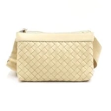Bottega Veneta — Bottega Veneta Duo Messenger and Crossbody 152892843 — Handbag — resale