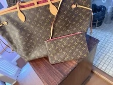 Louis Vuitton — Louis Vuitton Large Never Fall — Handbag — resale