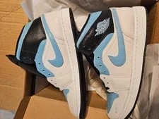 Jordan — Air Jordan 1 Mid / Chill- * Size 11 * Never Worn — Sneaker — resale