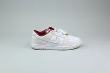 Nike — Nike Dunk Low SE 'Just Do It' (Dames) - Maat 42 DV1160-100-NWR-A-42- Uni — Sneaker — resale