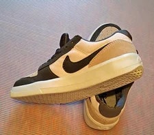 Nike SB — Nike SB ’s / / Low Top Lace-Up Athletic — Sneaker — resale