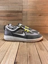 Nike SB — Nike SB Nyjah Free 2 Skate Shoes Lt Size US 10 — Sneaker — resale