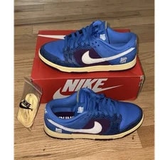 NIKE — Nike Dunk Low ’S Low Top Lace Up — Sneaker — resale