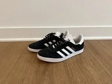 Adidas — Adidas Gazelle Shoes ’S — Sneaker — resale