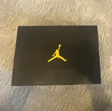 Jordan — Jordan Air ’s Mid Top Basketball — Sneaker — resale