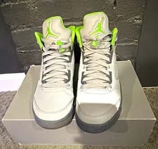 Jordan — Jordan Air 5 Retro Bean DM9014-003 — Sneaker — resale