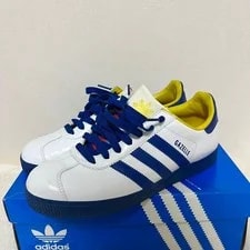 Adidas — 8.0US Adidas Originals Gazelle — Sneaker — resale
