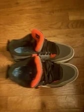 Jordan — Jordan 4 Infared — Sneaker — resale