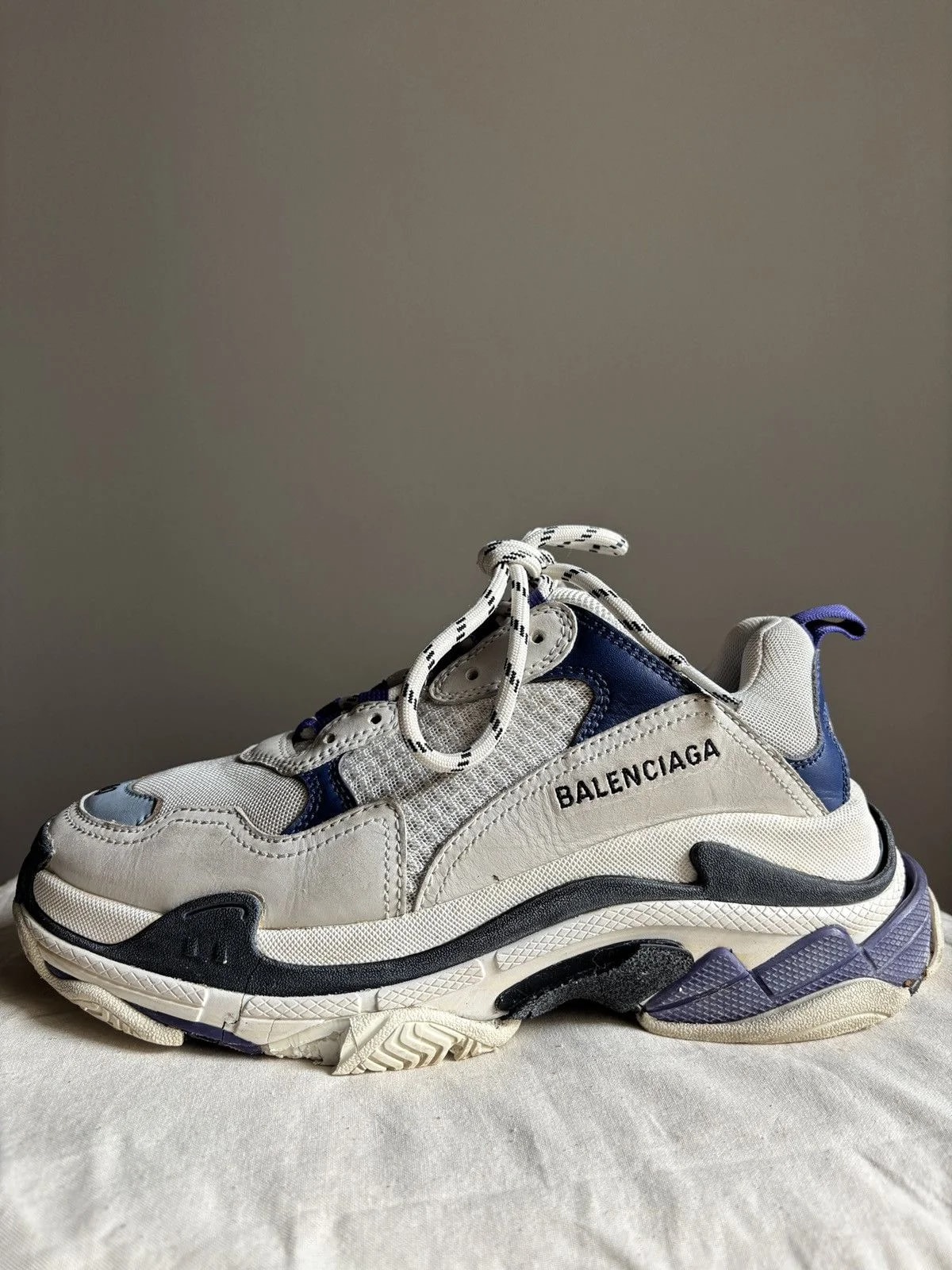 Balenciaga — Balenciaga Triple S 2018 EU 40 — Sneaker — resale