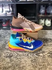 Nike — Nike Lebron XVIII(18) LOW - Size 9.5 US — Sneaker — resale