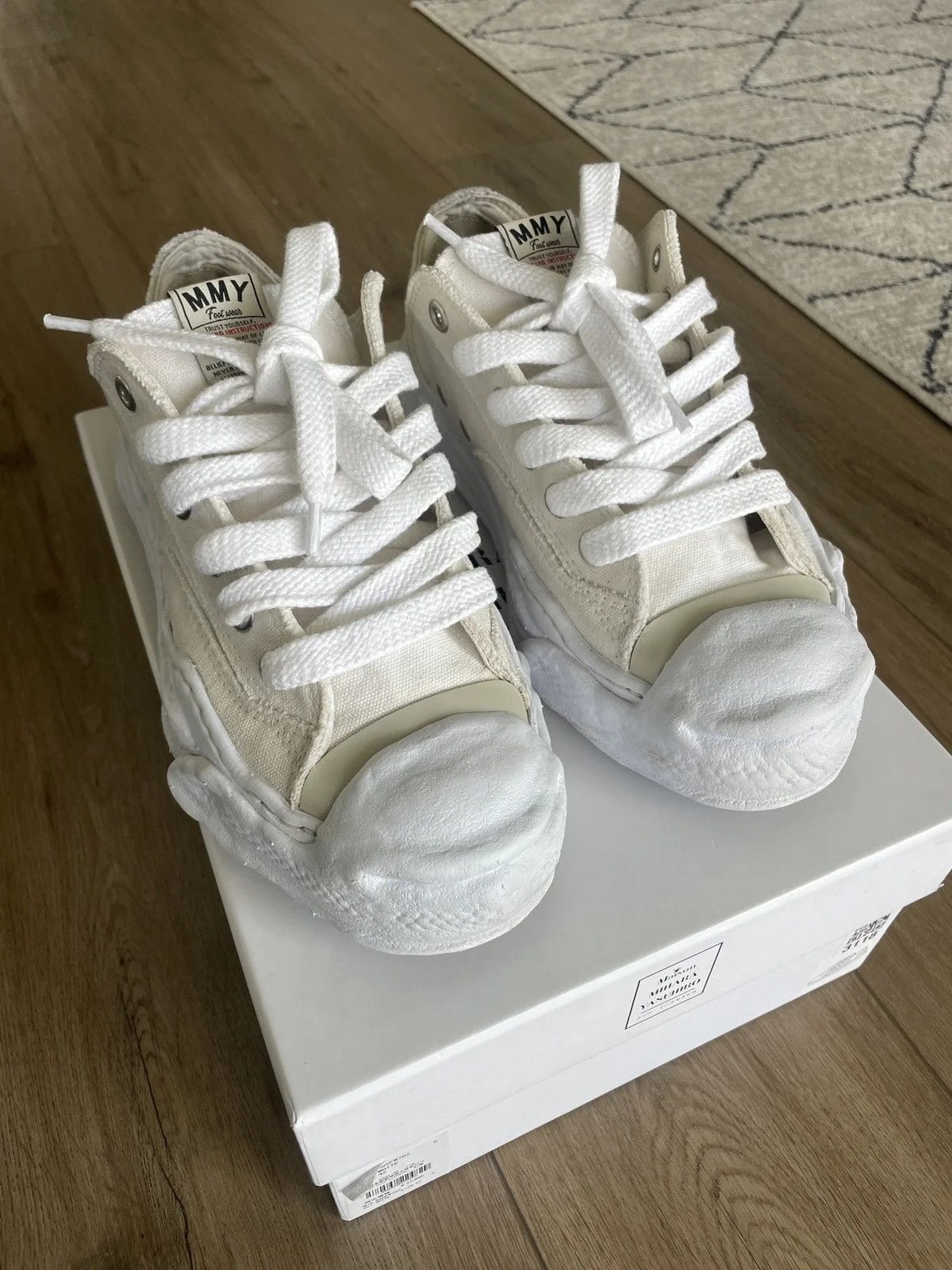 Maison MIHARA YASUHIRO — Maison Mihara Yasuhiro Hank Low — Sneaker — resale