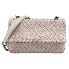 Bottega Veneta — Bottega Veneta Olympia Light — Handbag — resale