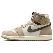 Air Jordan — Air Jordan 1 Retro High OG FD2596-201 — Sneaker — resale