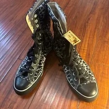 Converse — Converse Chettah Print — Sneaker — resale