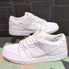Nike SB — 9.5US Nike Sb Dunk Low Pro Iso — Sneaker — resale