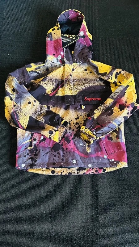 Supreme — SS20 Supreme Gore-tex Anorak ( Rammellzee ) (M) — Handbag — resale