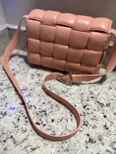 Veneta — Bottaga Veneta Casset Crossbody — Handbag — resale