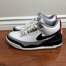 Jordan — Jordan 3 Retro Tinker Hatfield — Sneaker — resale