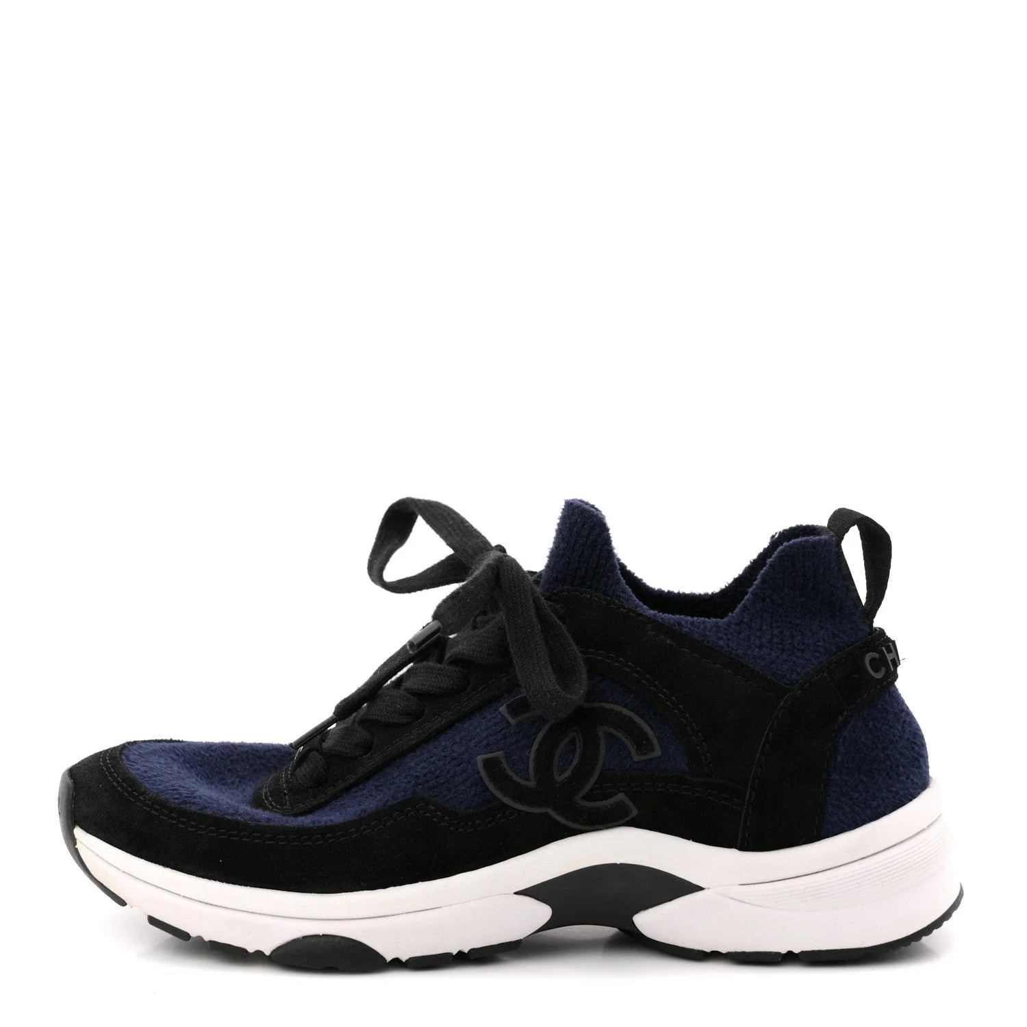 Chanel — Fabric CC Sneakers 36 — Sneaker — resale