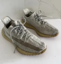 Yeezy x Adidas — Yeezy X Adidas Boost 350 V2 Non-Reflective — Sneaker — resale
