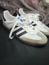 Adidas — Size 9.5 - Adidas Samba OG Low Gum — Sneaker — resale