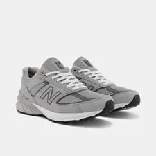 New Balance — Size 9 - New Balance 990v5 — Sneaker — resale
