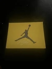 Air Jordan — Air Jordan 4 Retro Lightning — Sneaker — resale