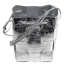 Bottega Veneta — Bottega Veneta Maxi Cassette Small 752719 V2WG2 8101 — Handbag — resale