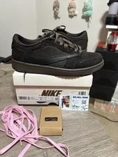 Air Jordan — Size 6.5 - Clean Air Jordan 1 Retro Low OG SP — Sneaker — resale