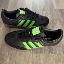 Adidas — Adidas Samba OG Screaming Gum — Sneaker — resale