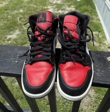 Jordan — Jordan Air 1 Mid Mid Top Lace Up — Sneaker — resale