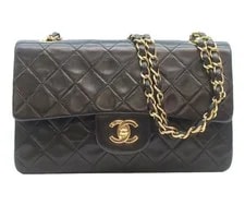 Chanel — Chanel A01113 Lamb W Flap Matelasse23 r0_0527 — Handbag — resale