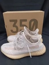Yeezy — Yeezy Boot 350 V2 Model Number FV5578 Adidas — Sneaker — resale