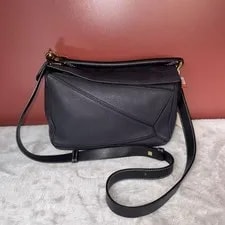 Loewe — Authentic Loewe Puzzle Small in Grained — Handbag — resale