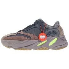Yeezy — Yeezy Size Us8 1 2 26.0Cm Boost 700 Runner Low Cut Ee9614 C Gc130 — Sneaker — resale
