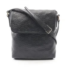 Gucci — Gucci GG Marmont 22x25x5cm — Handbag — resale