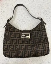Fendi — Auth Fendi Mamma Baguette Hobo — Handbag — resale