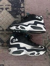 Nike — Nike Air Griffey Max 1 Freshwater 2009 354912-101 — Sneaker — resale