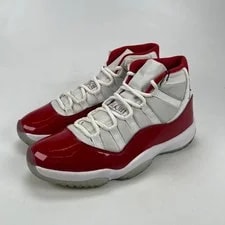 Jordan — Jordan 11 Retro 2022 Varsity CT8012-116 — Sneaker — resale