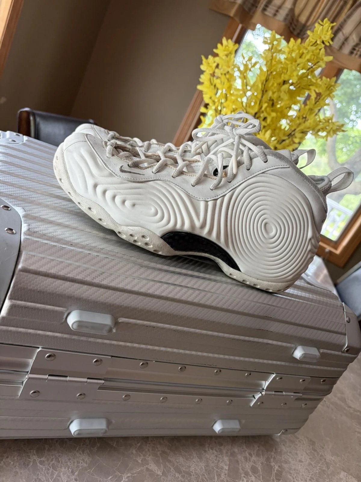 Nike x Comme Des Garçons — Nike X Comme des Garçons Air Foamposite One — Sneaker — resale