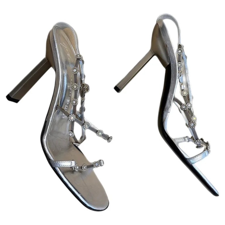 Giuseppe Zanotti — Giuseppe Zanotti 90's Flower Chain Strap — Designer Shoe — resale