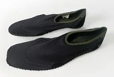 Nike ACG — Nike ACG Socks Water Shoes 10 Slip on Comfort Swim — Sneaker — resale