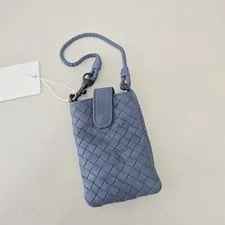 Bottega Veneta — Bottega Veneta Authentic Coin Free Tracked Shipping — Handbag — resale
