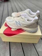 New Balance — 9.5US New Balance U990Te4 V4 — Sneaker — resale