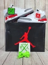 Jordan — Jordan 3 Retro Hall of Fame Katrina (2018) 10.5 NOS — Sneaker — resale
