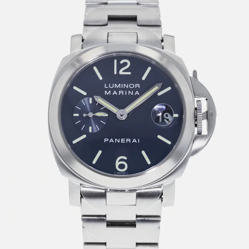 Panerai — Panerai Luminor Marina Automatic PAM 220 — Watch — resale
