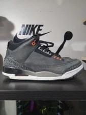 Jordan — Size 10 - Jordan 3 Retro 2023 Mid Fear — Sneaker — resale
